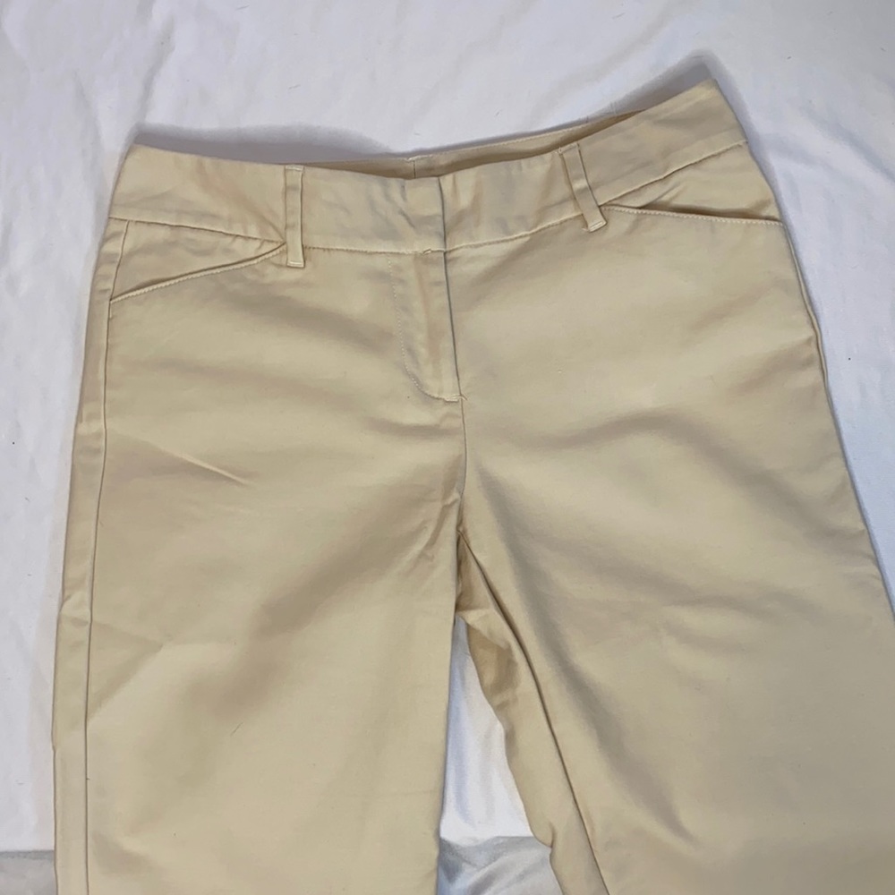 Ann Taylor Flat Front Signature Capris-Sz: 0 NWOT - Picture 3 of 5